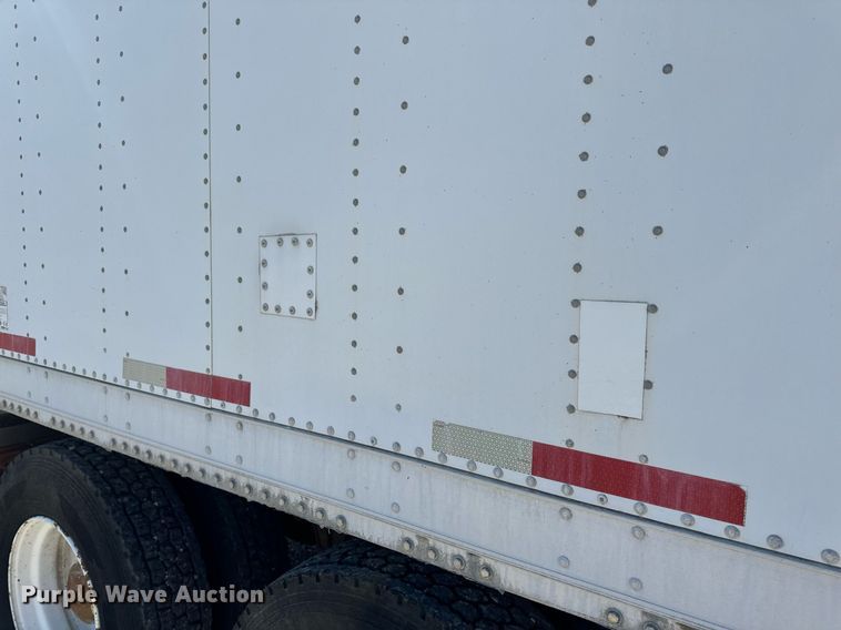 image for item EH6700 2001 Stoughton AVW-482T-S-C dry van trailer