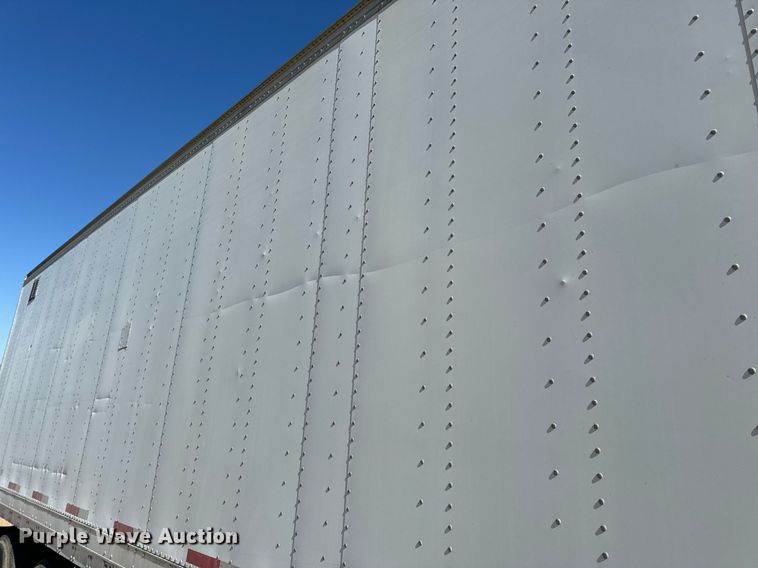 image for item EH6700 2001 Stoughton AVW-482T-S-C dry van trailer