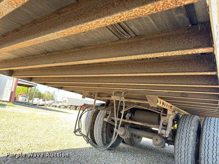 image for item EH6700 2001 Stoughton AVW-482T-S-C dry van trailer