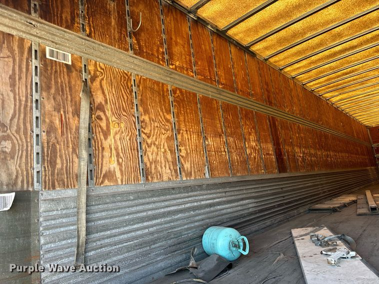 image for item EH6700 2001 Stoughton AVW-482T-S-C dry van trailer