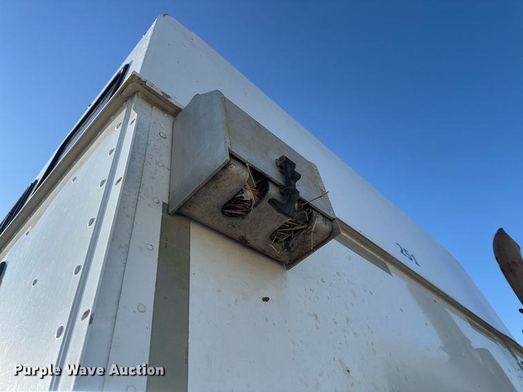 image for item EH6706 2007 International 9400i semi truck