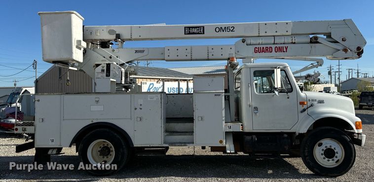 image for item EH6708 2000 International 4700 bucket truck