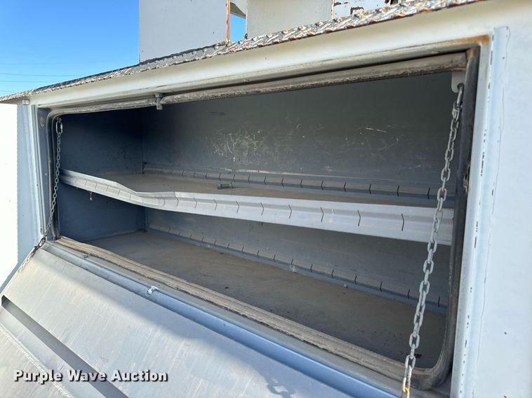 image for item EH6708 2000 International 4700 bucket truck