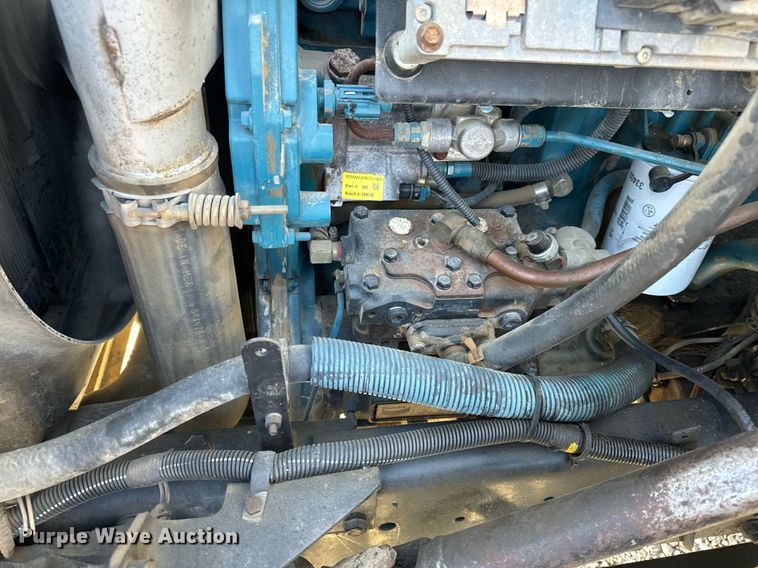 image for item EH6708 2000 International 4700 bucket truck