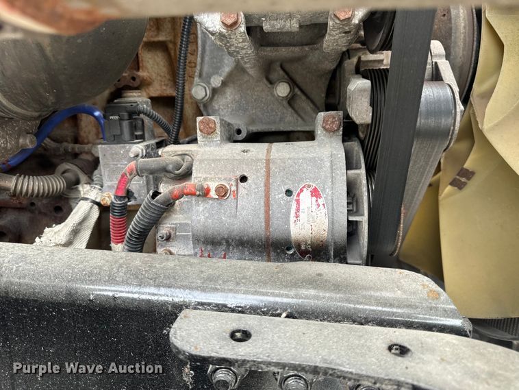 image for item EH6726 2015 Freightliner Cascadia semi truck