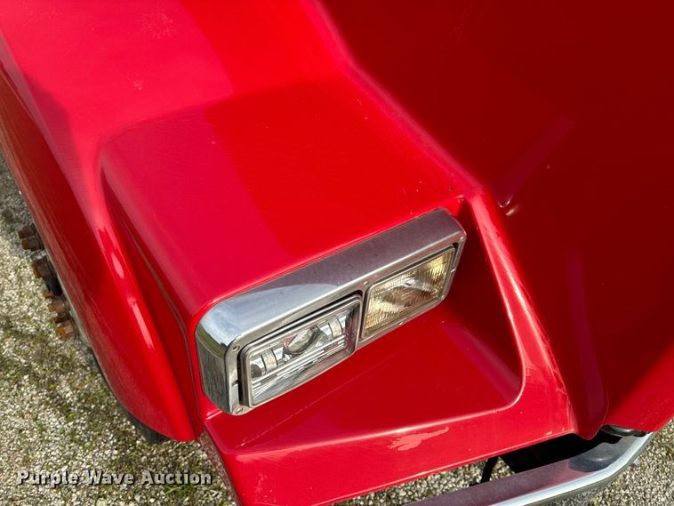 image for item EH6727 2007 Kenworth T800 semi truck