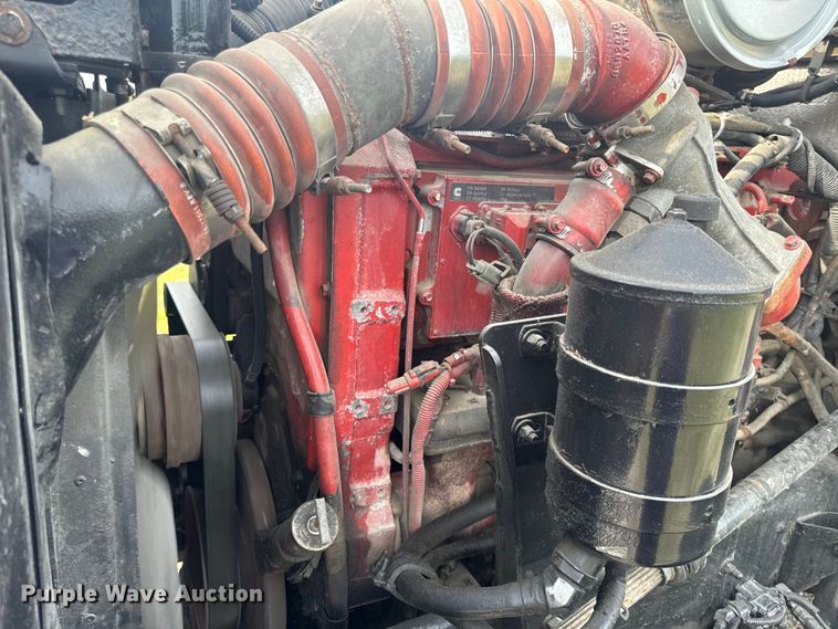 image for item EH6727 2007 Kenworth T800 semi truck