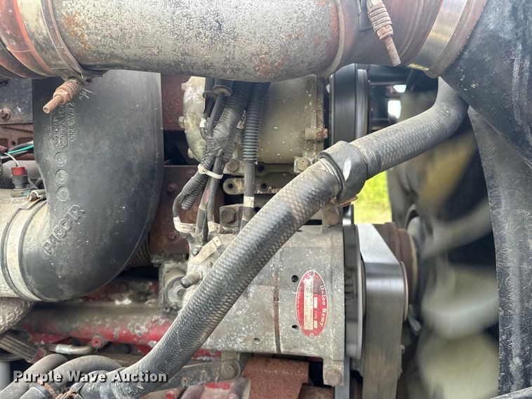 image for item EH6727 2007 Kenworth T800 semi truck