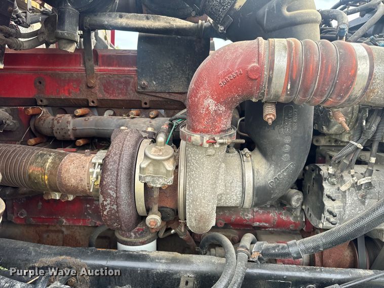 image for item EH6727 2007 Kenworth T800 semi truck