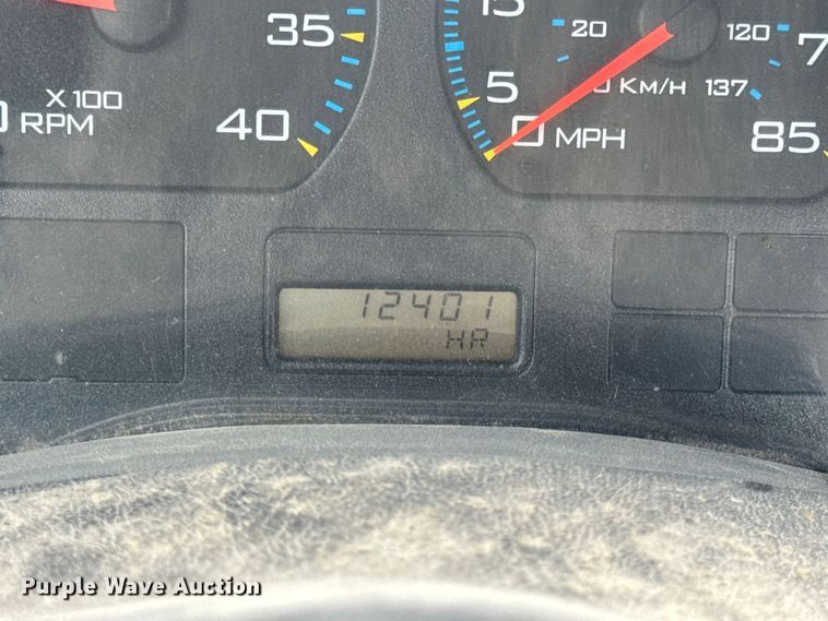 image for item EH6752 2007 International 8600 semi truck