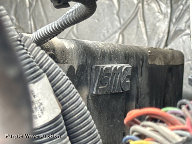 image for item EH6752 2007 International 8600 semi truck