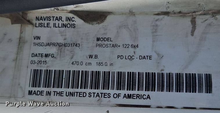 image for item EI3655 2016 International  ProStar Plus 122 semi truck