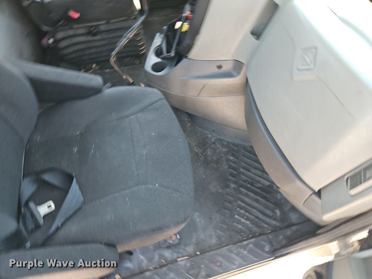 image for item EI3656 2015 International ProStar Plus 122 semi truck