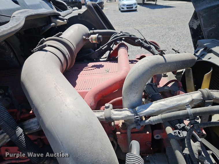 image for item EI3656 2015 International ProStar Plus 122 semi truck