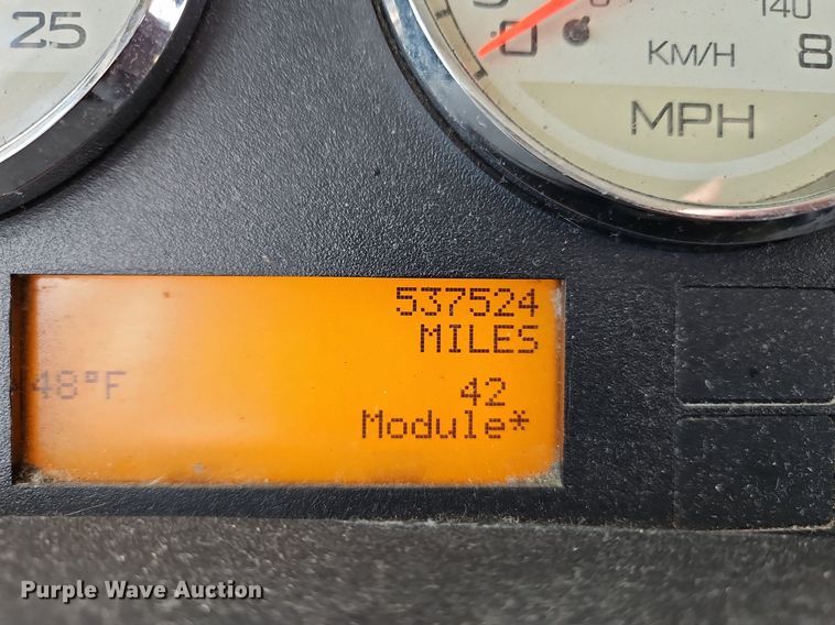 image for item EI3658 2014 International  ProStar Plus 122 semi truck