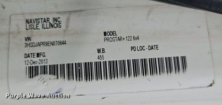 image for item EI3658 2014 International  ProStar Plus 122 semi truck