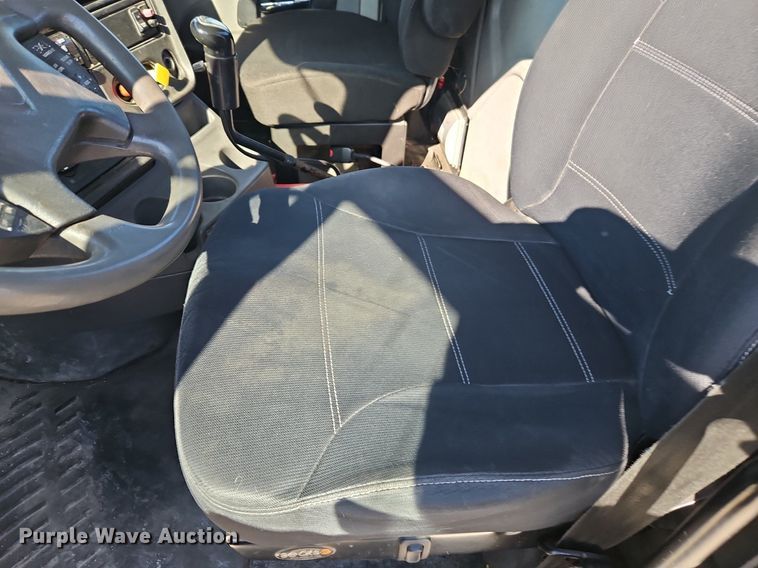 image for item EI3659 2015 International  ProStar Plus 122 semi truck