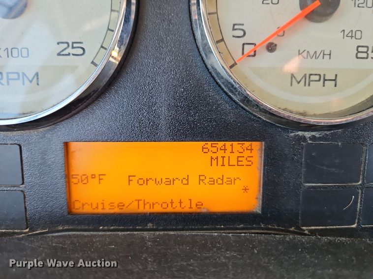 image for item EI3659 2015 International  ProStar Plus 122 semi truck