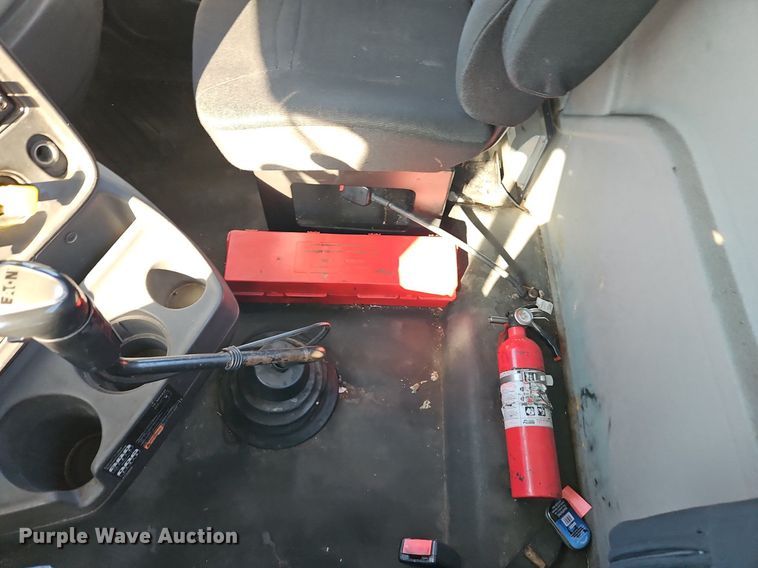 image for item EI3659 2015 International  ProStar Plus 122 semi truck