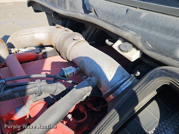 image for item EI3659 2015 International  ProStar Plus 122 semi truck