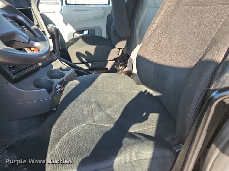 image for item EI3660 2015 International  ProStar Plus 122 semi truck