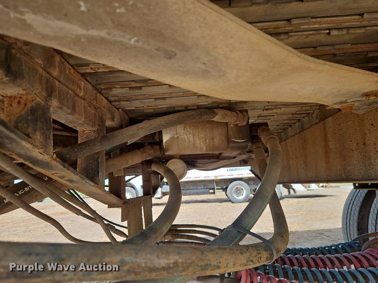 image for item EI3748 2005 IMCO walking floor trailer