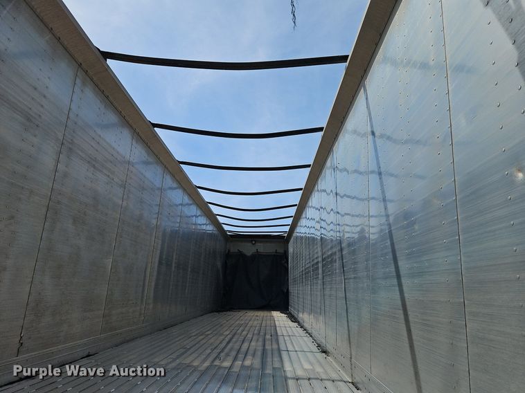 image for item EI3748 2005 IMCO walking floor trailer