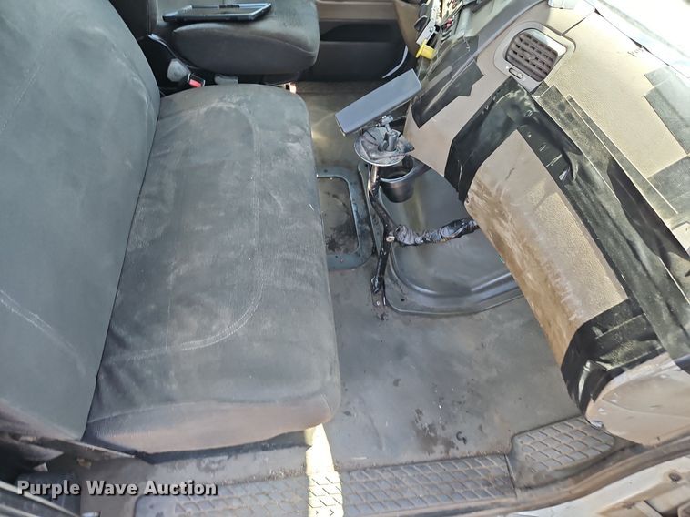 image for item EI3750 2007 Sterling L7500 refuse truck