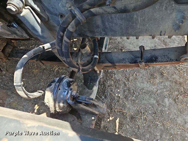 image for item EI3750 2007 Sterling L7500 refuse truck