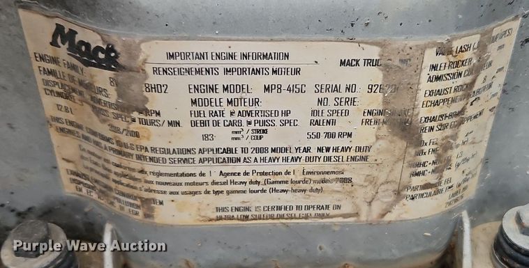 image for item EI3762 2010 Mack CHU613 semi truck