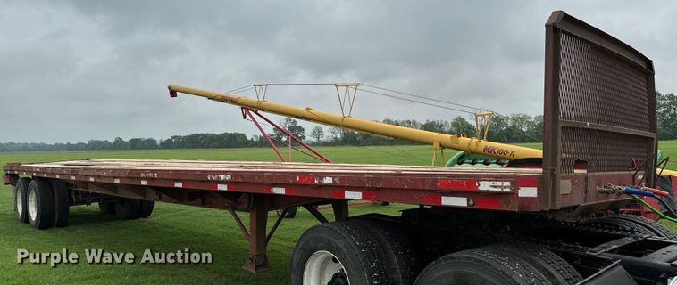 image for item EJ0579 1980 Aztec flatbed trailer