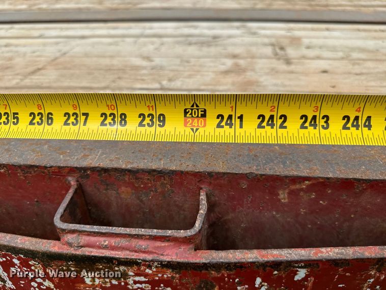 image for item EJ0579 1980 Aztec flatbed trailer