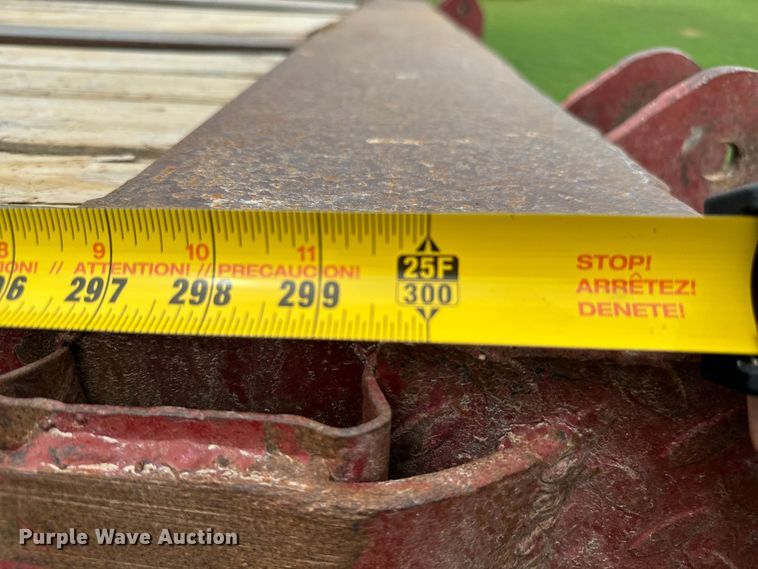 image for item EJ0579 1980 Aztec flatbed trailer