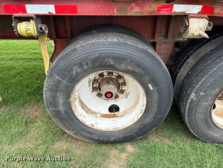 image for item EJ0579 1980 Aztec flatbed trailer