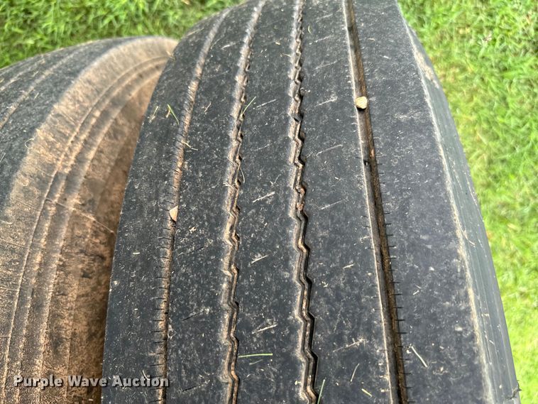 image for item EJ0579 1980 Aztec flatbed trailer