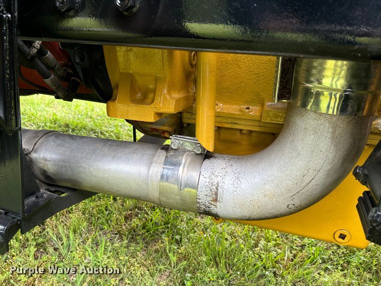 image for item EJ0596 1986 Peterbilt 359 semi truck