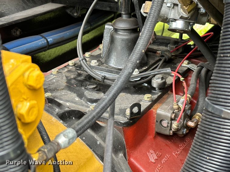 image for item EJ0596 1986 Peterbilt 359 semi truck