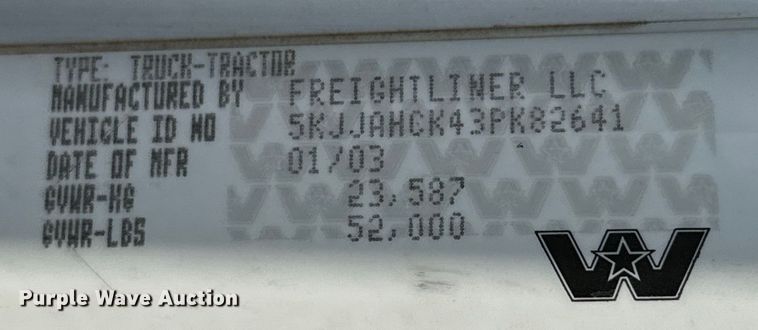 image for item EJ0608 2003 Western Star semi truck