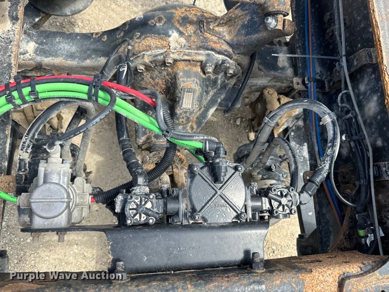 image for item EJ2684 2017 Freightliner  Business Class M2 truck cab and chassis