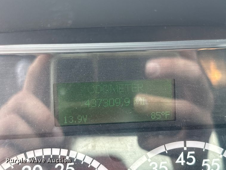 image for item EJ2685 2017 Freightliner  Business Class M2 box truck