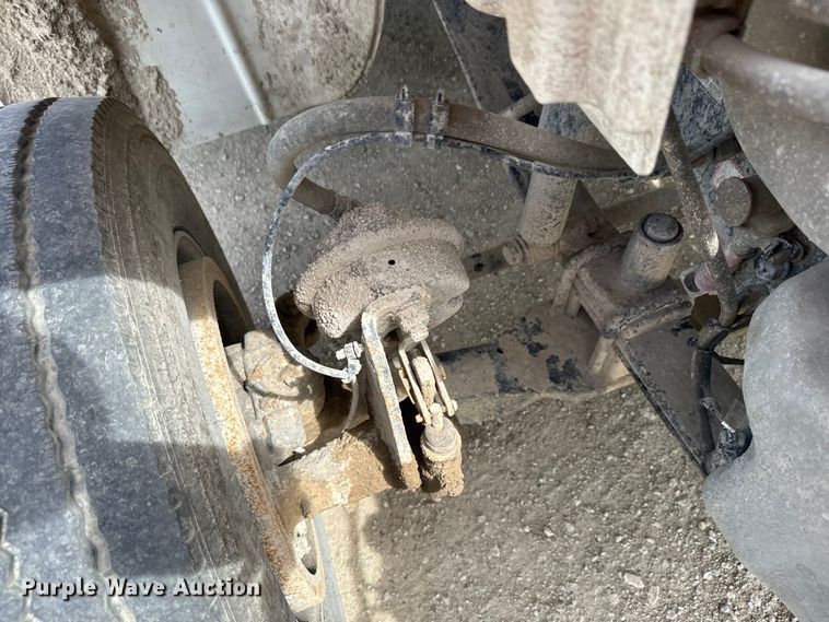 image for item EJ2685 2017 Freightliner  Business Class M2 box truck