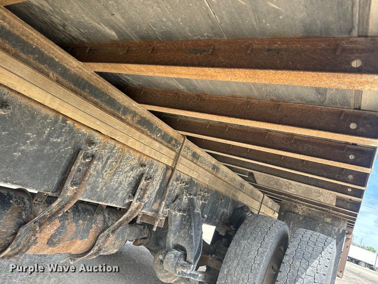 image for item EJ2686 2017 Freightliner  Business Class M2 box truck