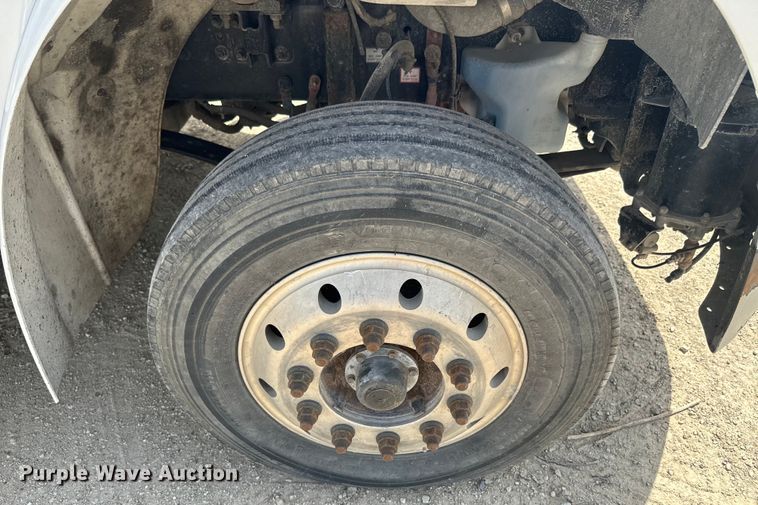 image for item EJ2686 2017 Freightliner  Business Class M2 box truck