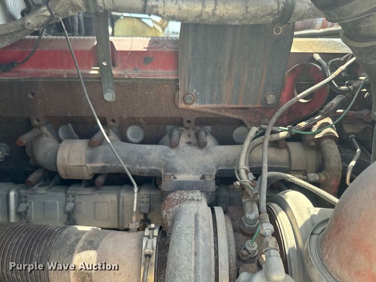 image for item EJ2697 2006 Kenworth T800 semi truck