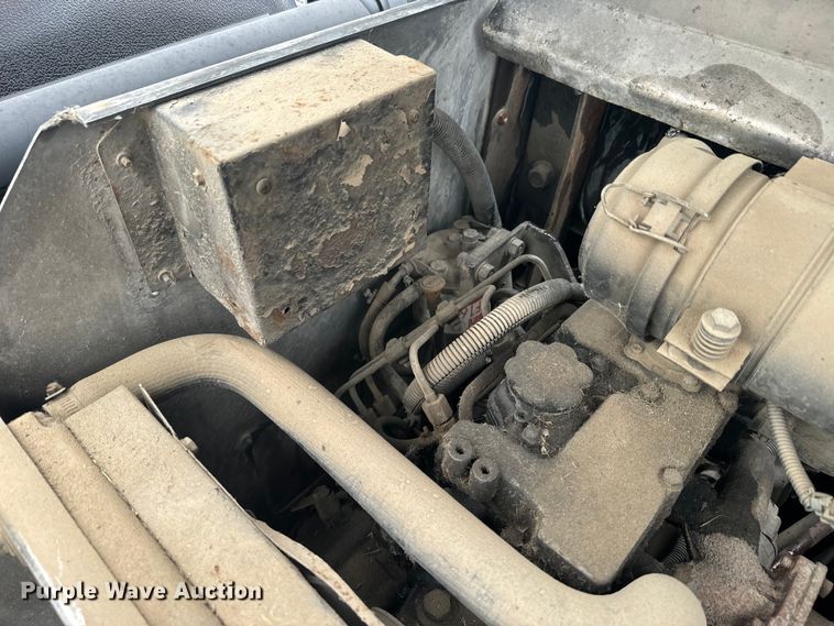 image for item EJ2723 2010 Freightliner Columbia  semi truck