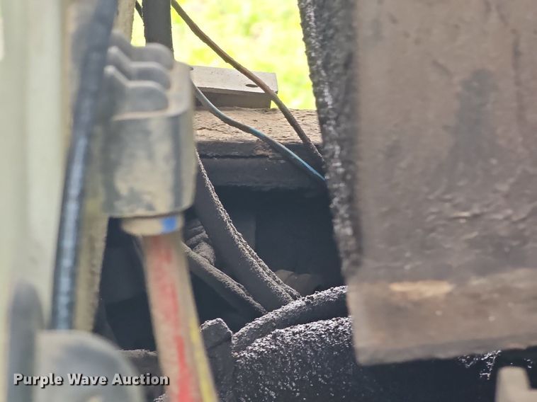 image for item EJ5367 2003 Chevrolet C8500 dump truck