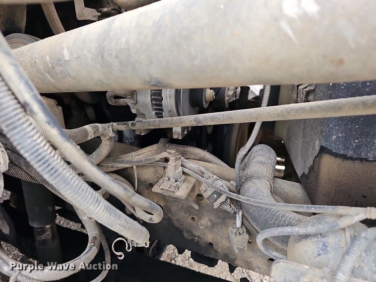 image for item EJ5367 2003 Chevrolet C8500 dump truck