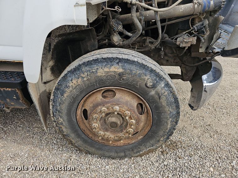 image for item EJ5367 2003 Chevrolet C8500 dump truck