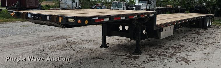 image for item EJ6325 2005 Lufkin  Paymaster  drop deck equipment trailer
