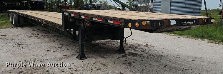 image for item EJ6325 2005 Lufkin  Paymaster  drop deck equipment trailer